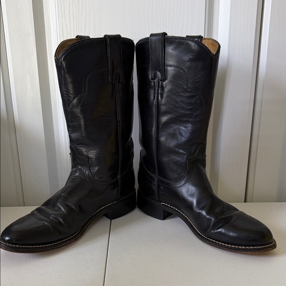 Tony Lama Black 1” Heeled Cowboy Boots ( sz 5) - Picture 5 of 7